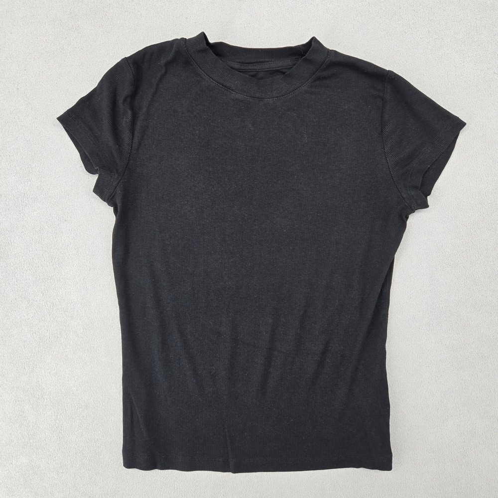 A New Day Women Medium Black Short Sleeve Ribbed Crew Neck Tee Minimalist Basic